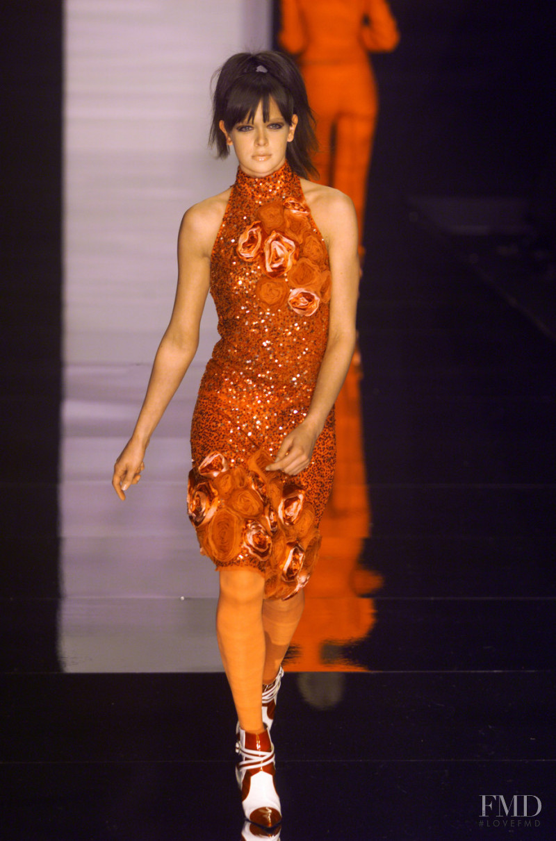 Guerriero fashion show for Autumn/Winter 2001