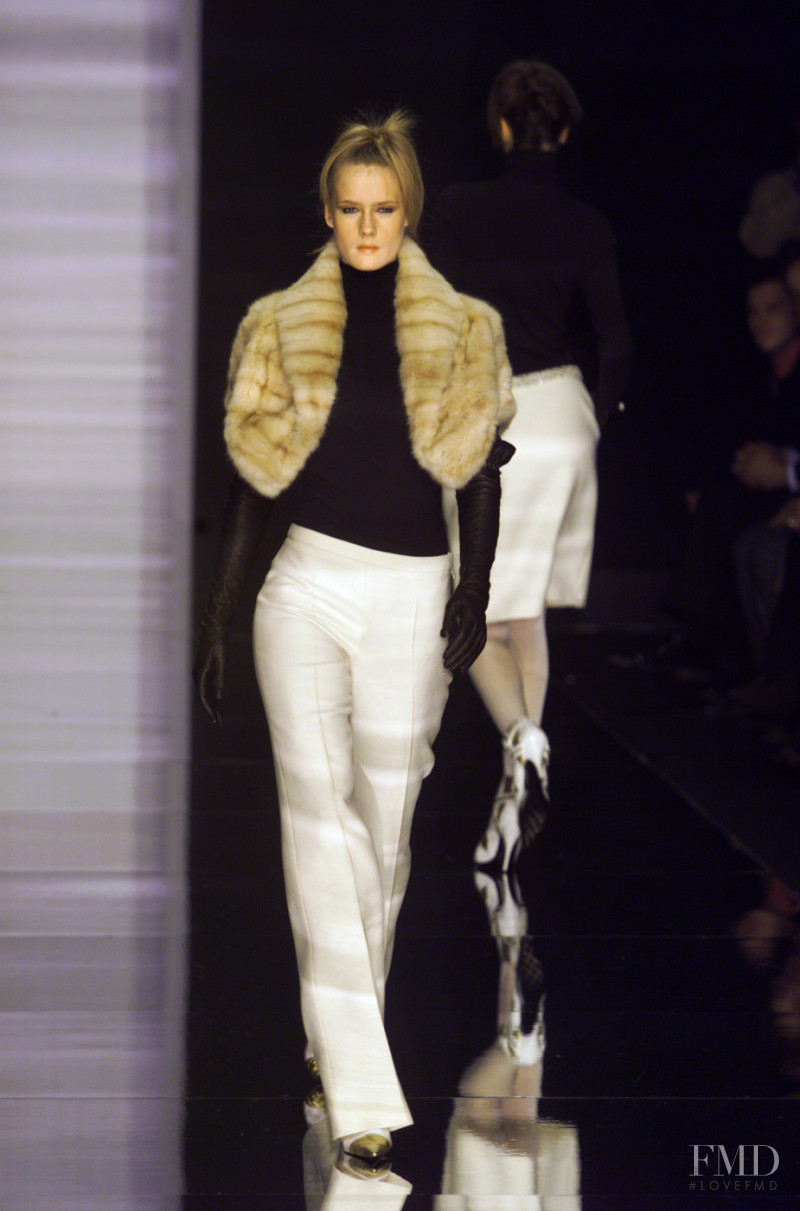 Guerriero fashion show for Autumn/Winter 2001