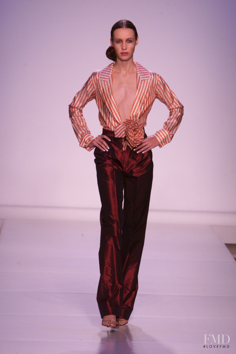 Zang Toi fashion show for Spring/Summer 2001