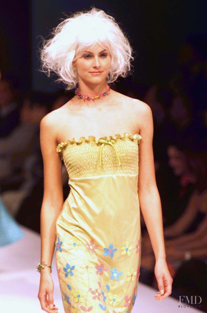 You Young Coveri fashion show for Spring/Summer 2001