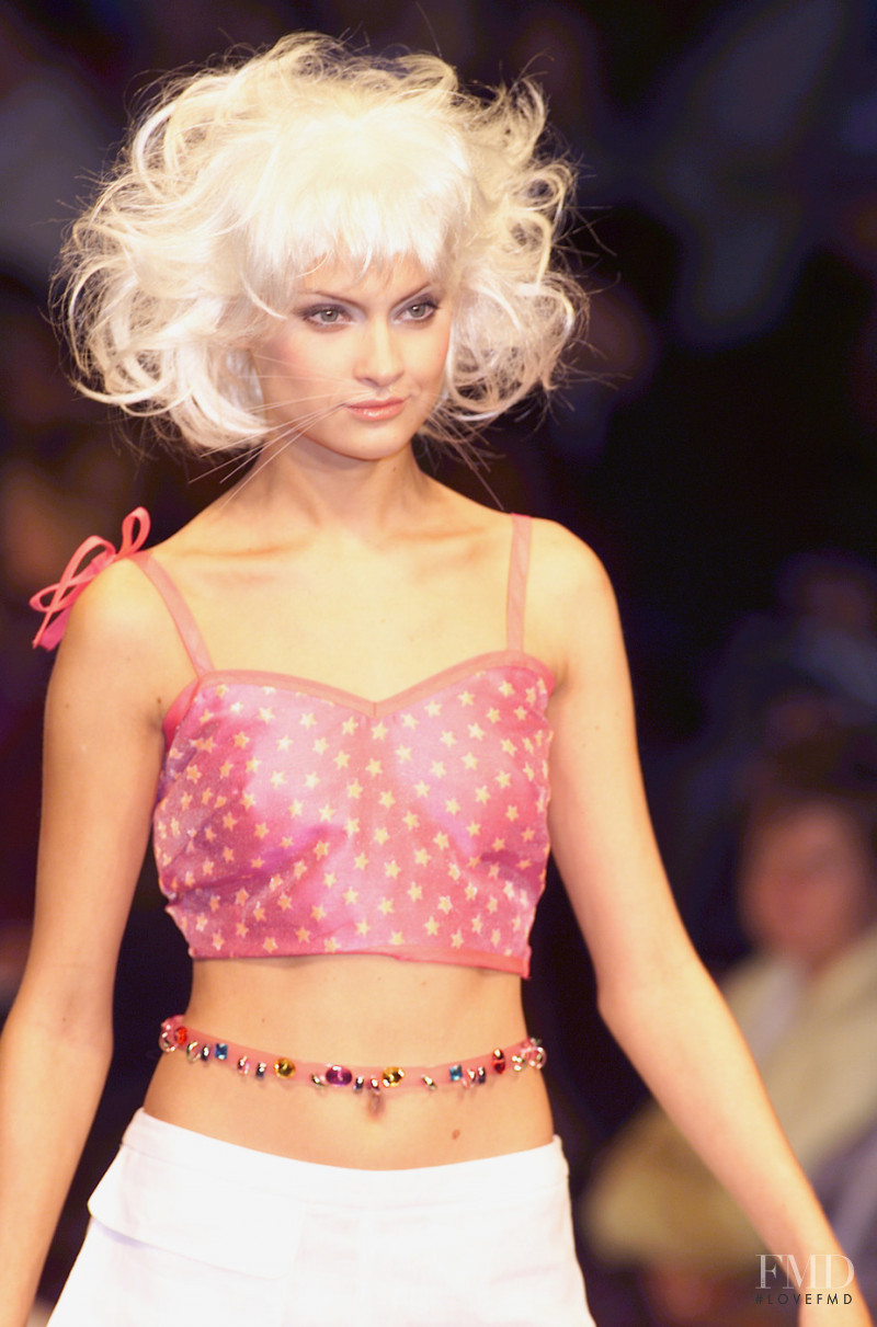 You Young Coveri fashion show for Spring/Summer 2001