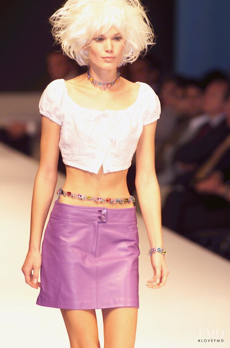 You Young Coveri fashion show for Spring/Summer 2001