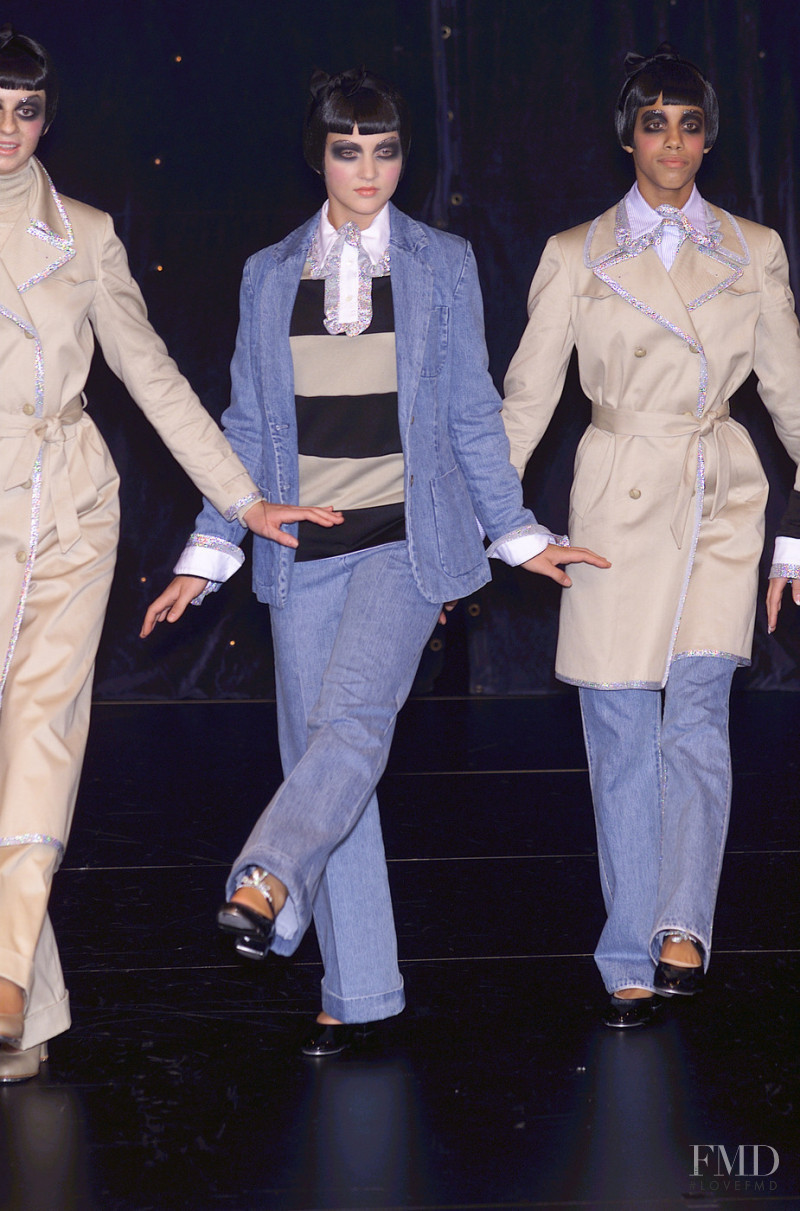 Viktor & Rolf fashion show for Spring/Summer 2001