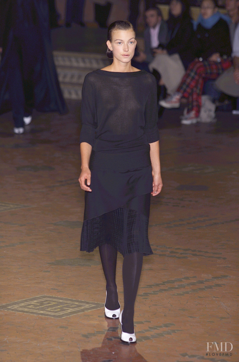 Veronique Branquinho fashion show for Spring/Summer 2001