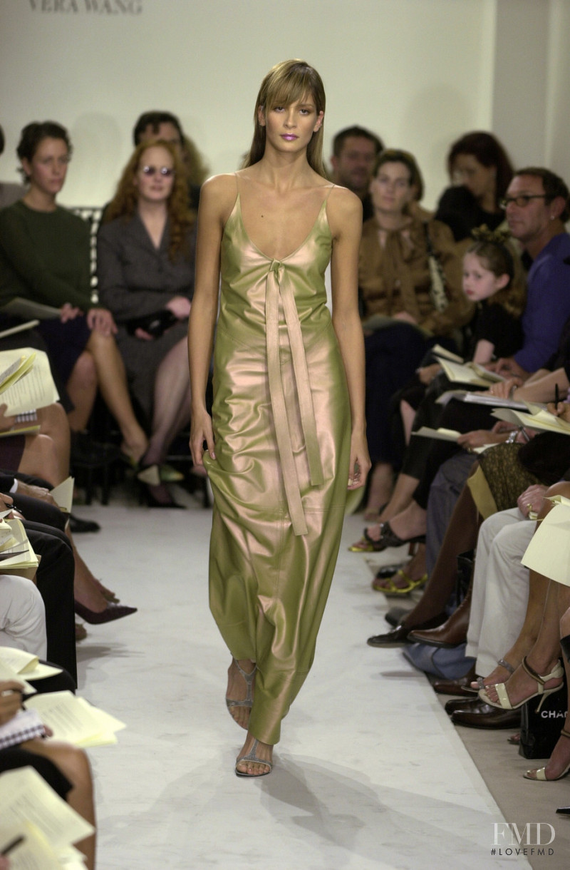 Vera Wang fashion show for Spring/Summer 2001