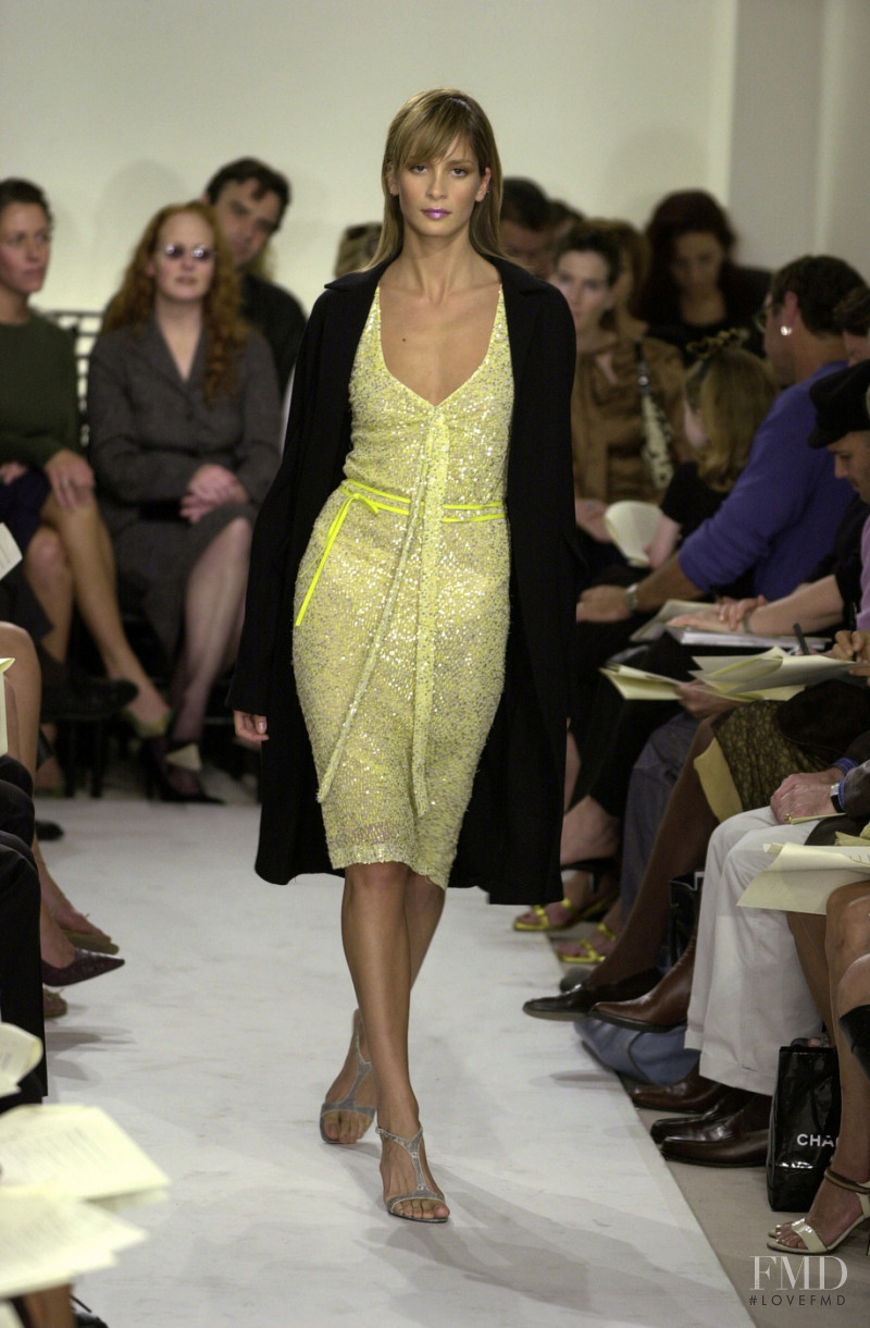 Vera Wang fashion show for Spring/Summer 2001