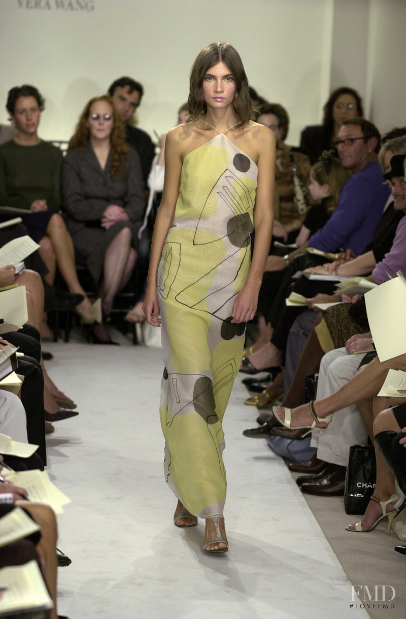 Vera Wang fashion show for Spring/Summer 2001