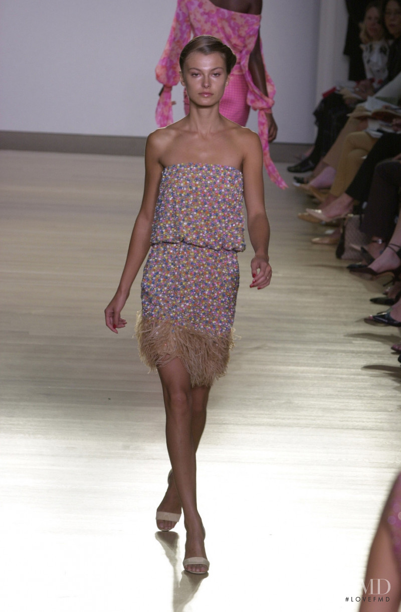 Tuleh fashion show for Spring/Summer 2001