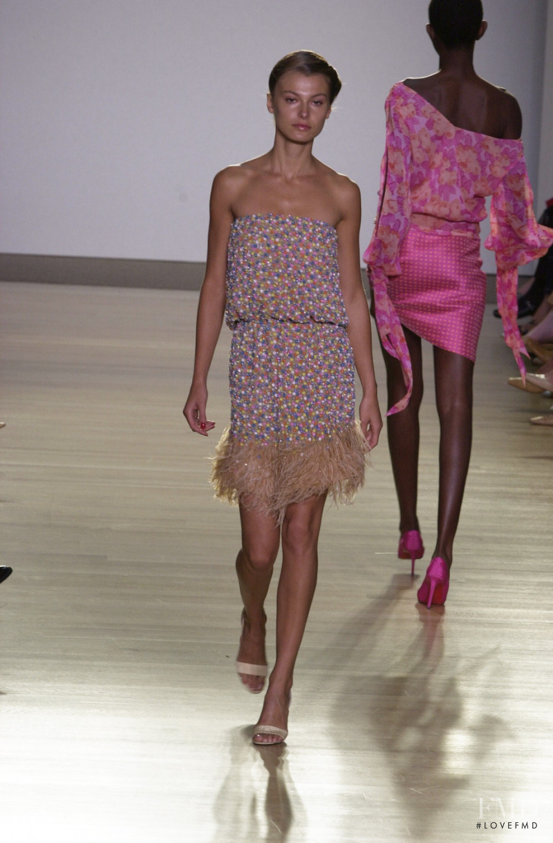 Tuleh fashion show for Spring/Summer 2001