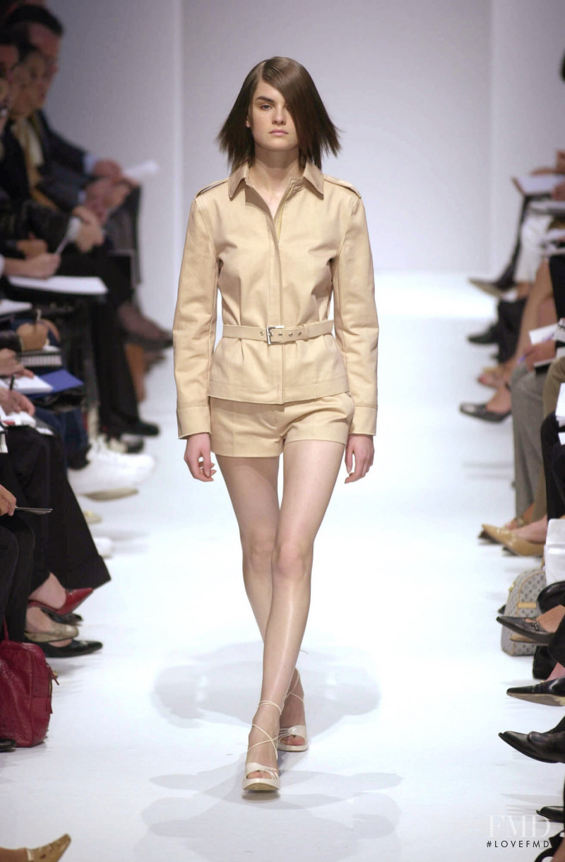 Strenesse Gabriele Strehle fashion show for Spring/Summer 2001