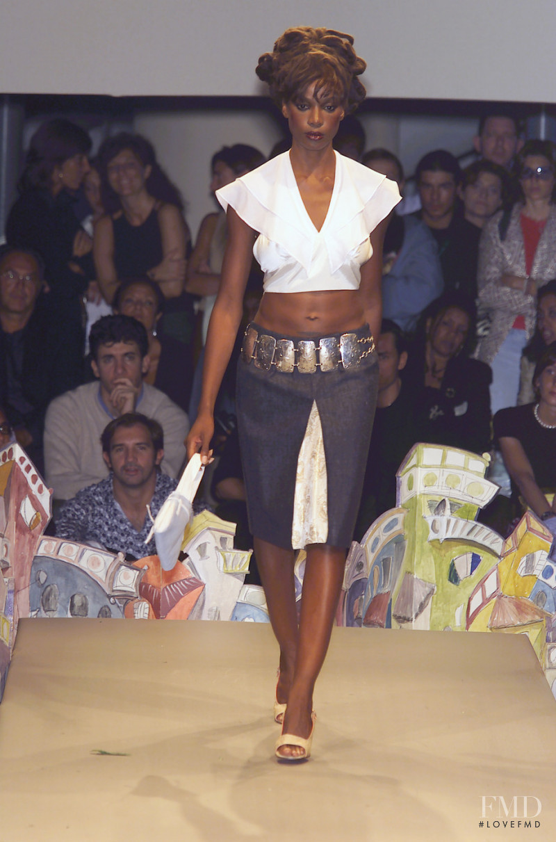 Patty Paillette by Patrizia Shelabarger fashion show for Spring/Summer 2001