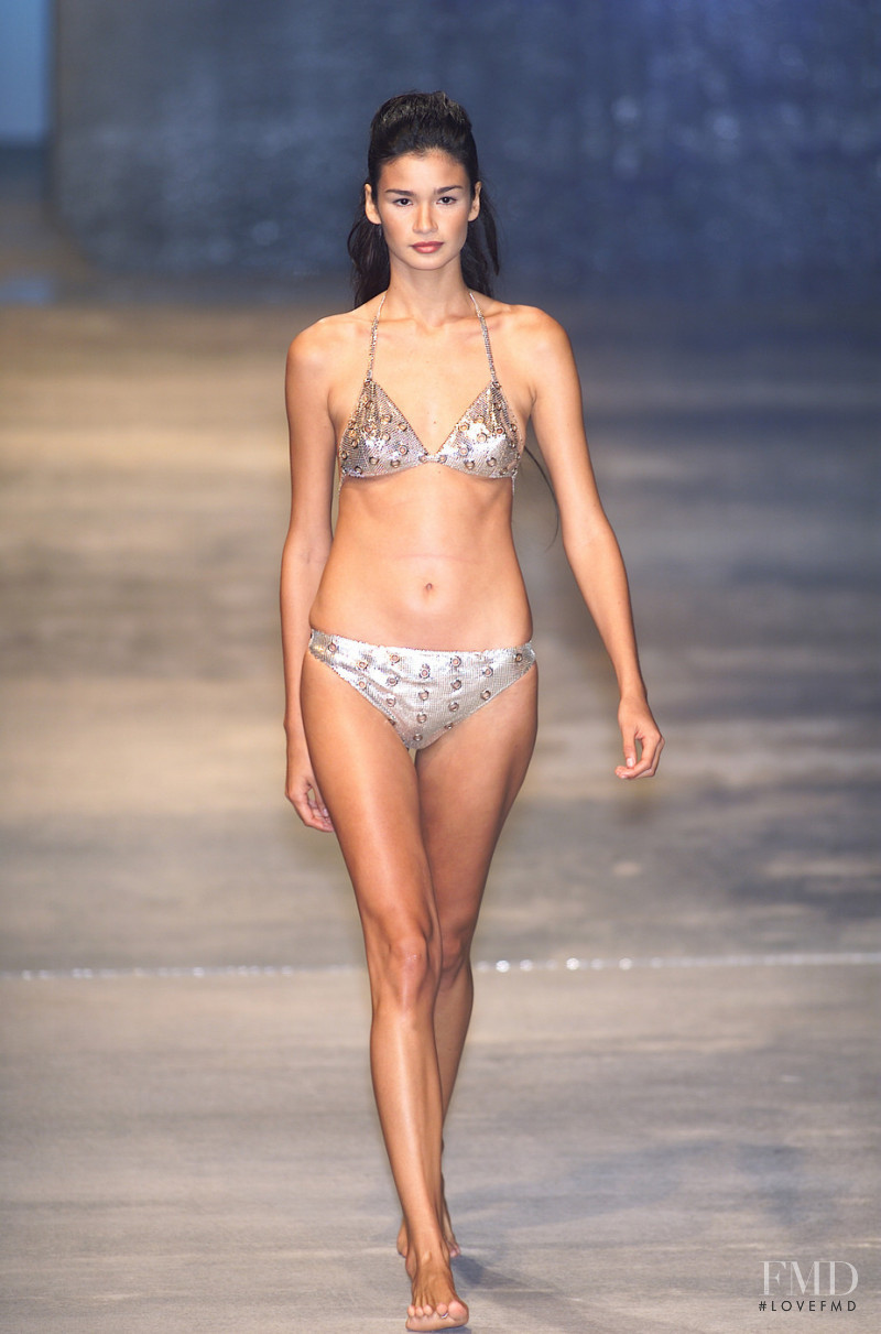 Paco Rabanne fashion show for Spring/Summer 2001