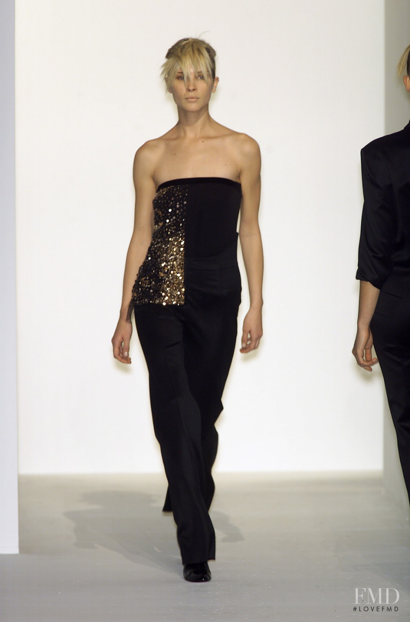 Hugo Boss fashion show for Autumn/Winter 2001