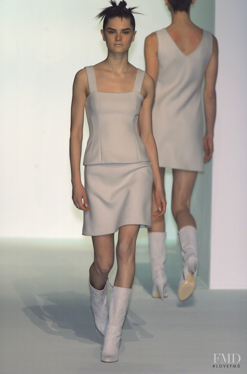 Hugo Boss fashion show for Autumn/Winter 2001