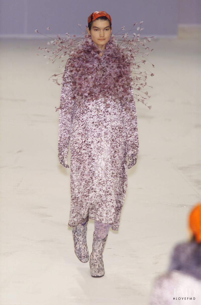 Issey Miyake fashion show for Autumn/Winter 2001