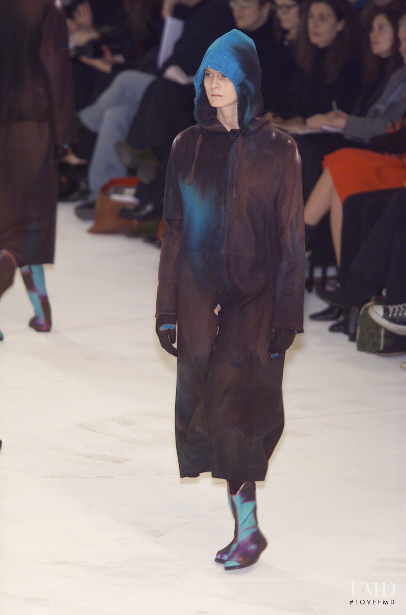 Issey Miyake fashion show for Autumn/Winter 2001