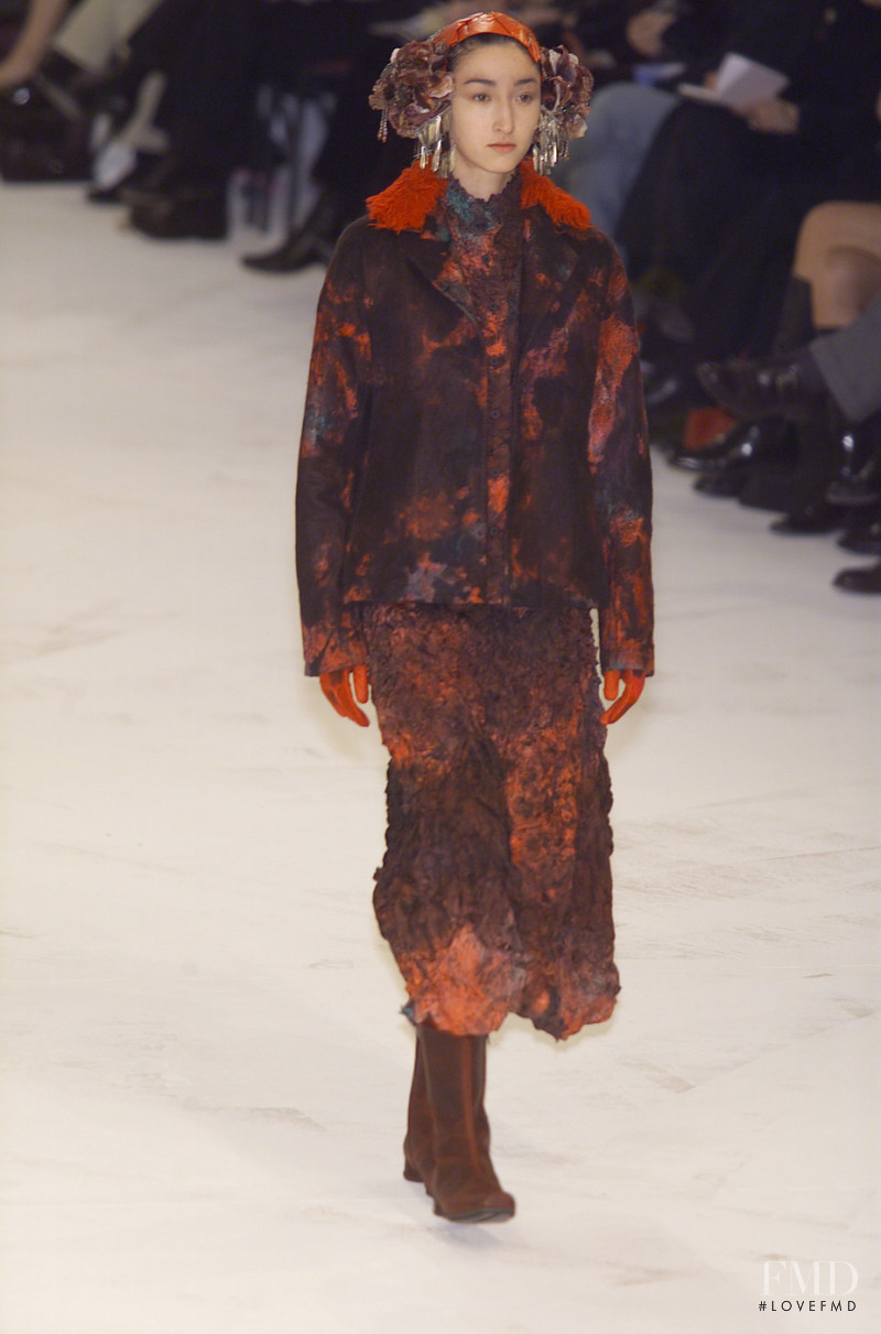 Issey Miyake fashion show for Autumn/Winter 2001