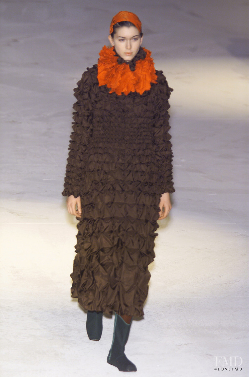 Issey Miyake fashion show for Autumn/Winter 2001