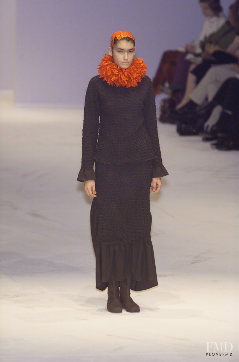 Issey Miyake fashion show for Autumn/Winter 2001