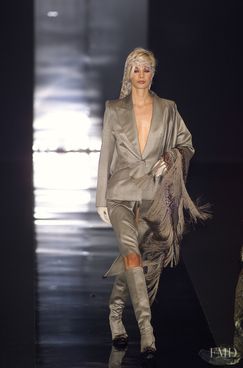 Jean-Louis Scherrer fashion show for Autumn/Winter 2001