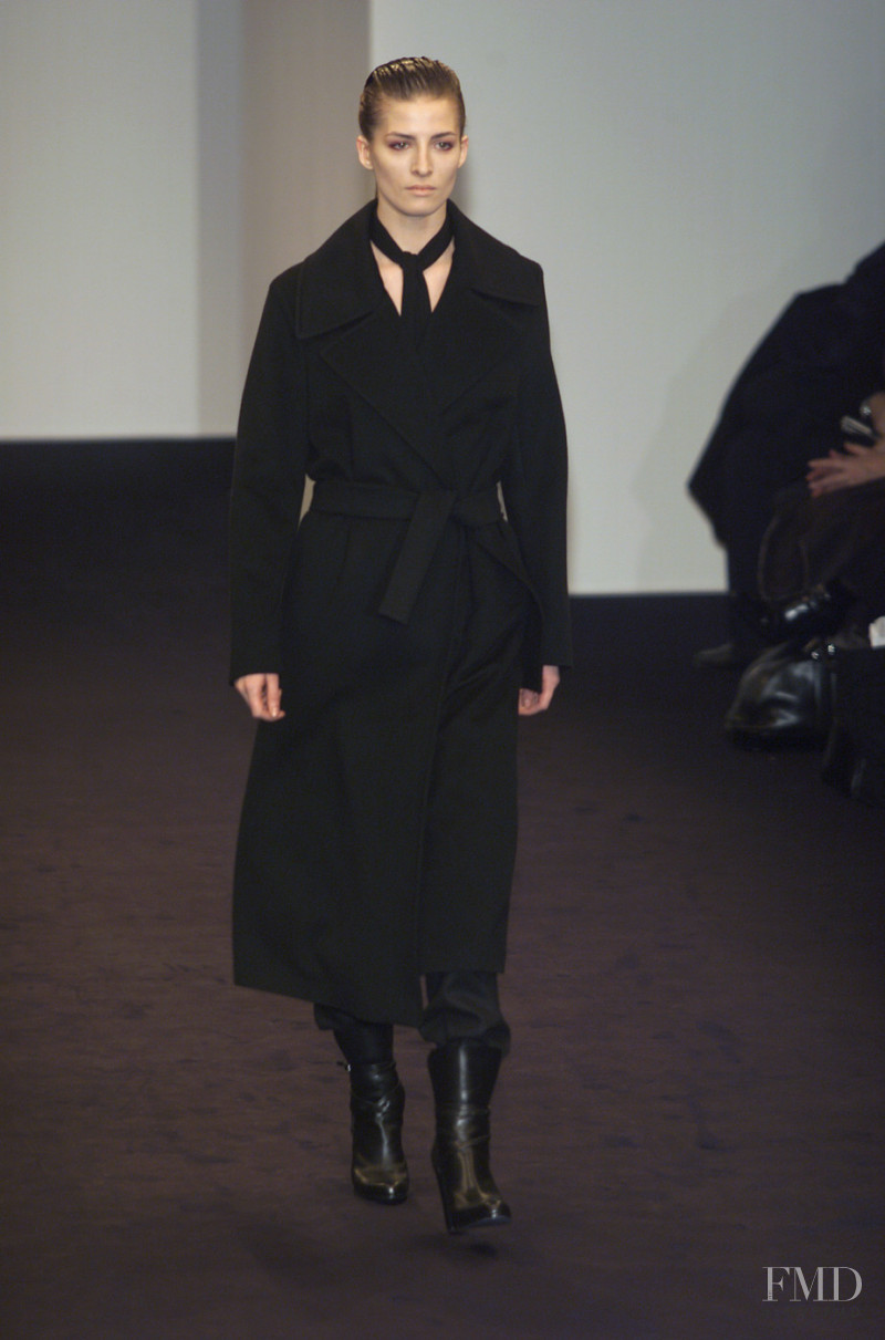 Jil Sander fashion show for Autumn/Winter 2001