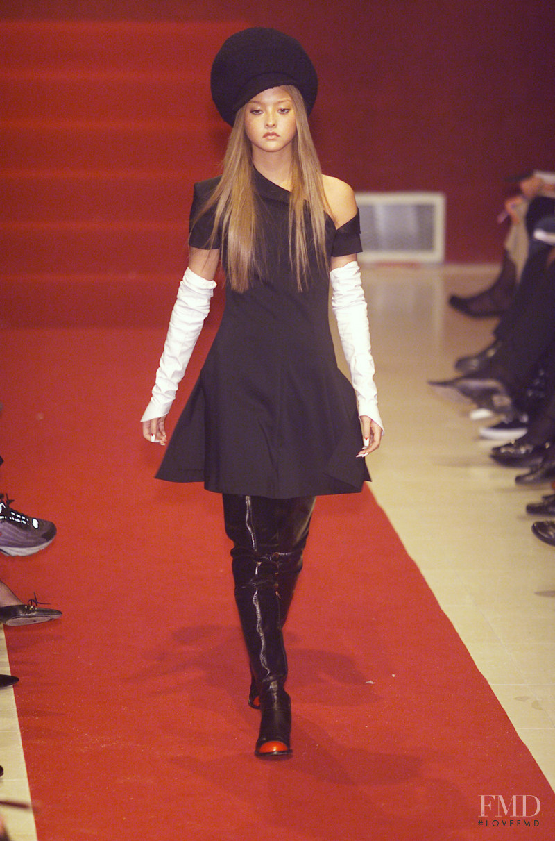 Karl Lagerfeld fashion show for Autumn/Winter 2001