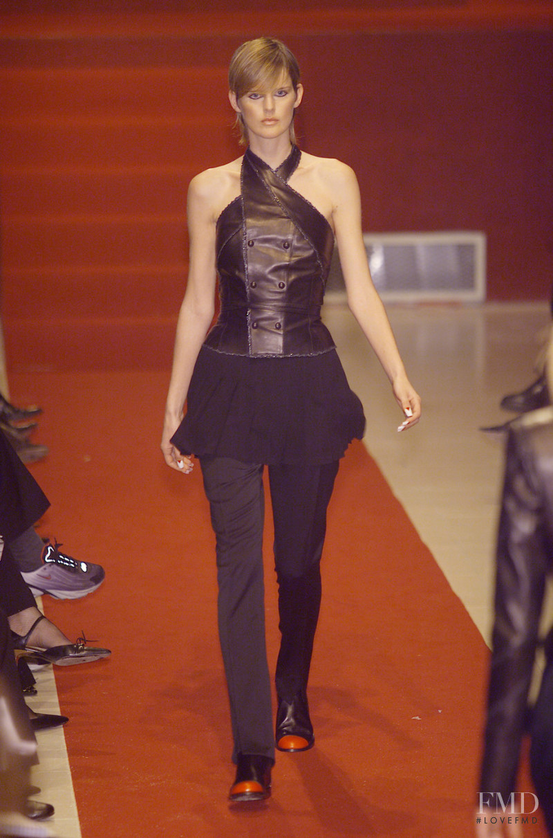 Karl Lagerfeld fashion show for Autumn/Winter 2001