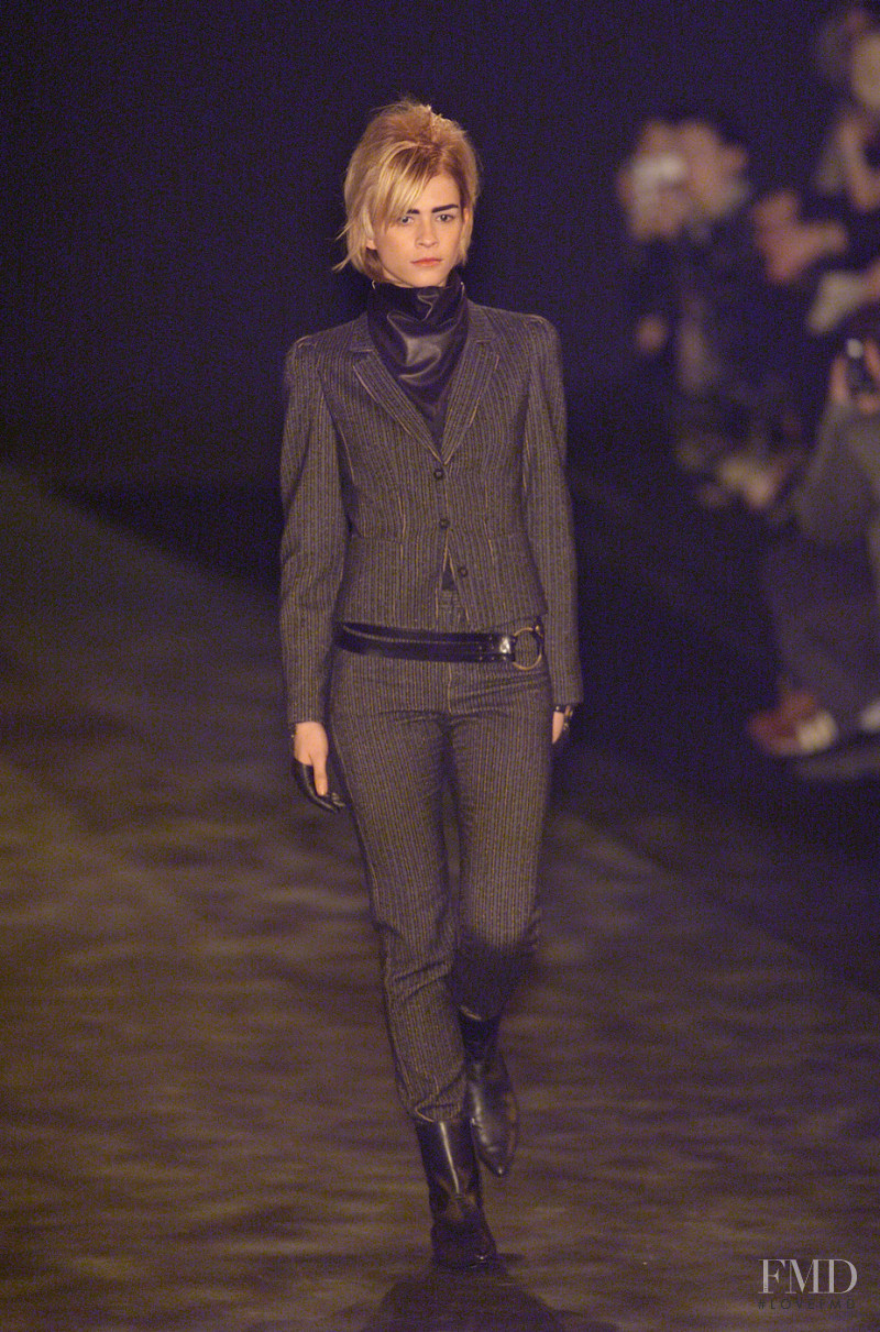 Kenzo fashion show for Autumn/Winter 2001
