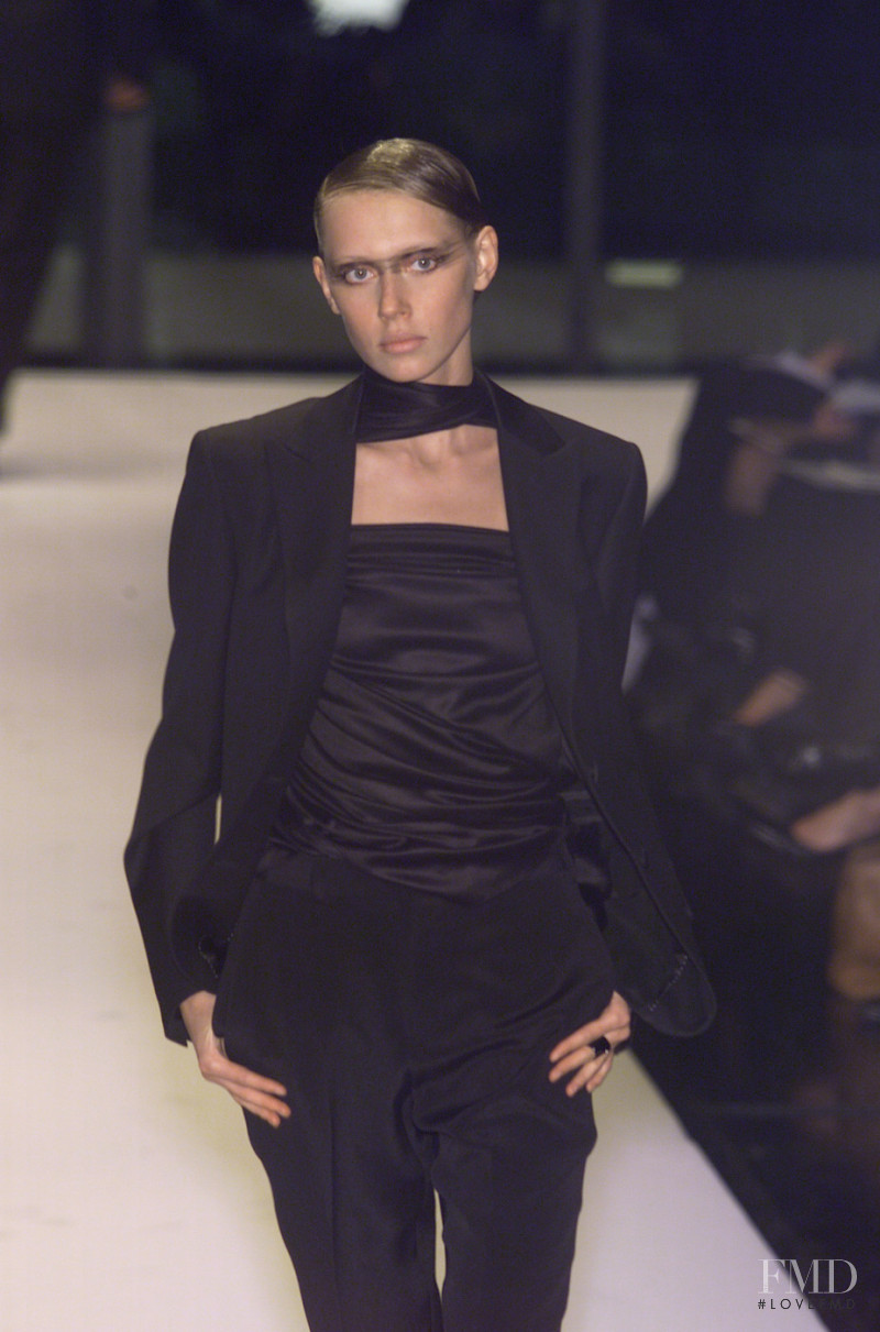 Krizia Top fashion show for Autumn/Winter 2001