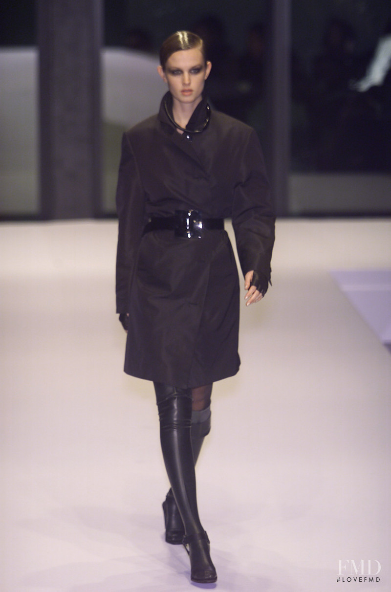 Krizia Top fashion show for Autumn/Winter 2001