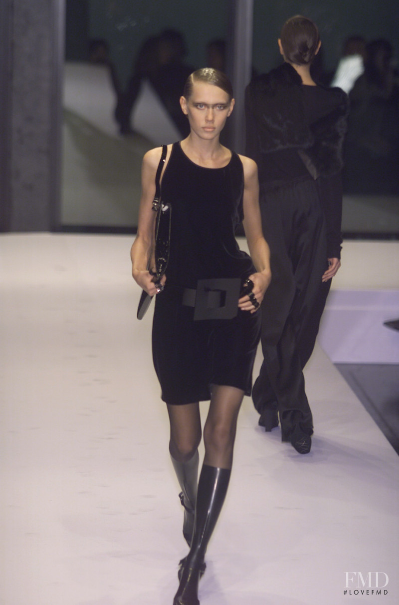 Krizia Top fashion show for Autumn/Winter 2001