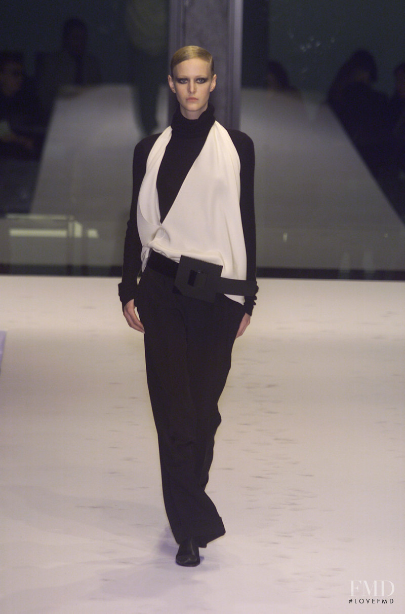 Krizia Top fashion show for Autumn/Winter 2001