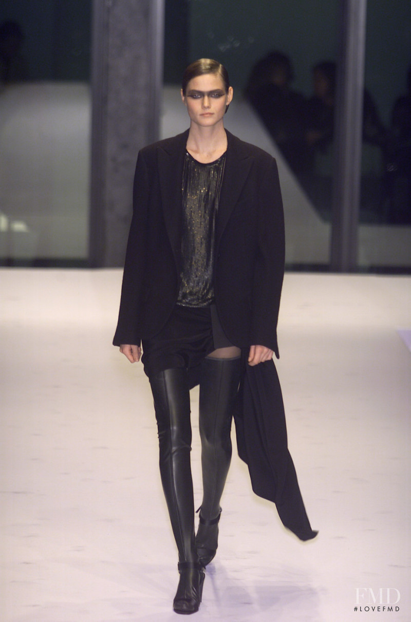 Krizia Top fashion show for Autumn/Winter 2001