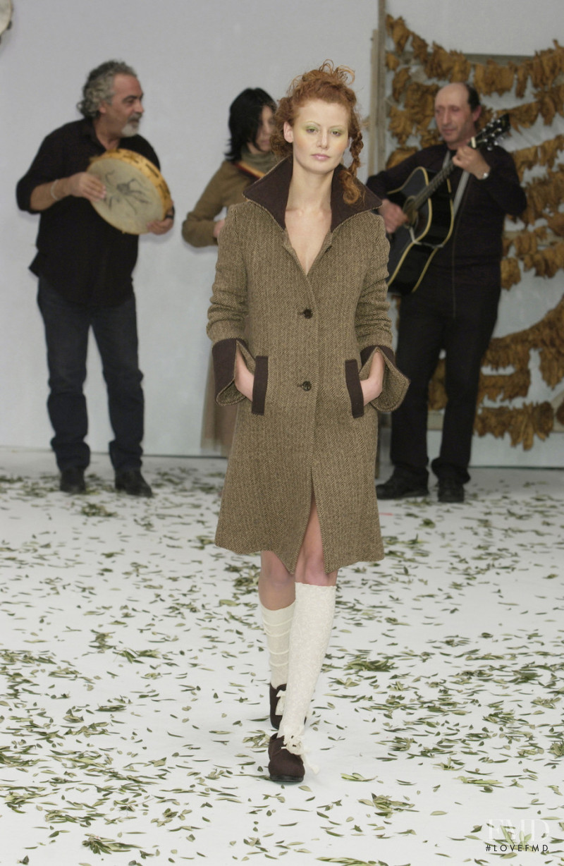 aleXsandro Palombo fashion show for Autumn/Winter 2002