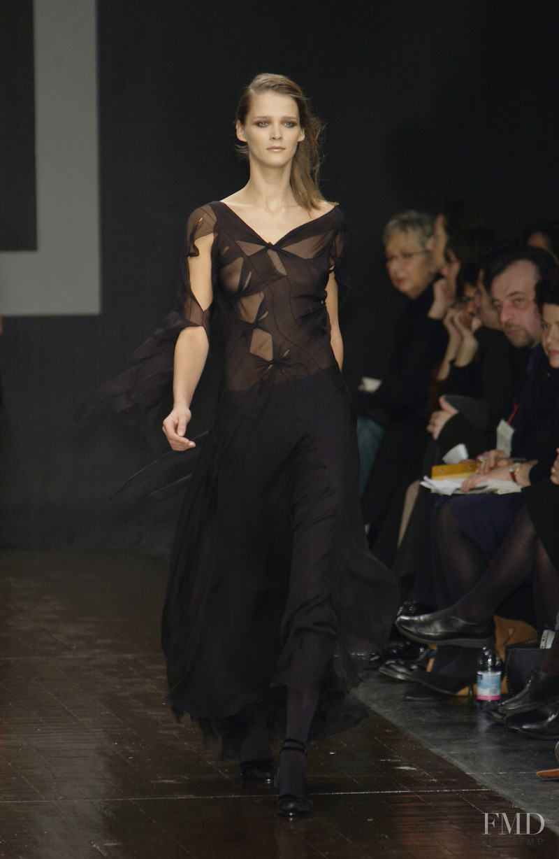 Carmen Kass featured in  the Alberta Ferretti fashion show for Autumn/Winter 2002