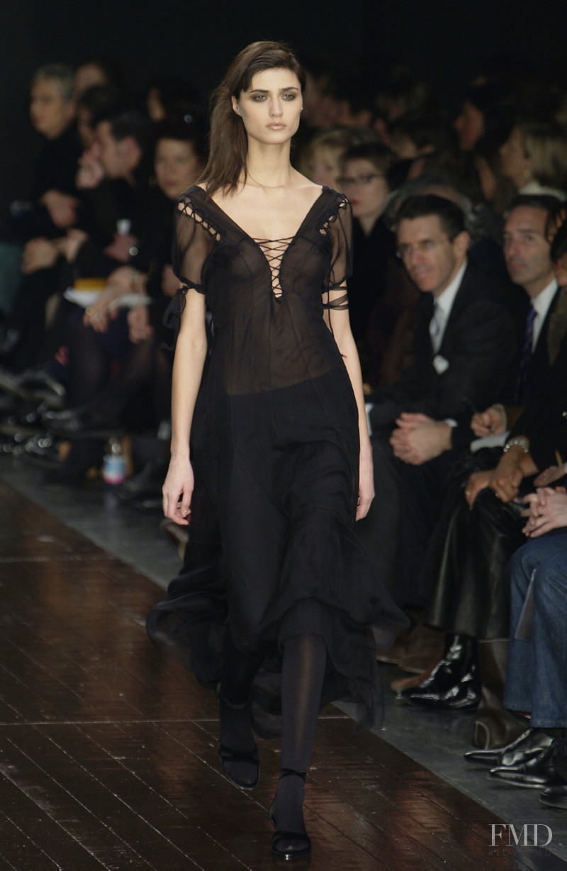 Alberta Ferretti fashion show for Autumn/Winter 2002