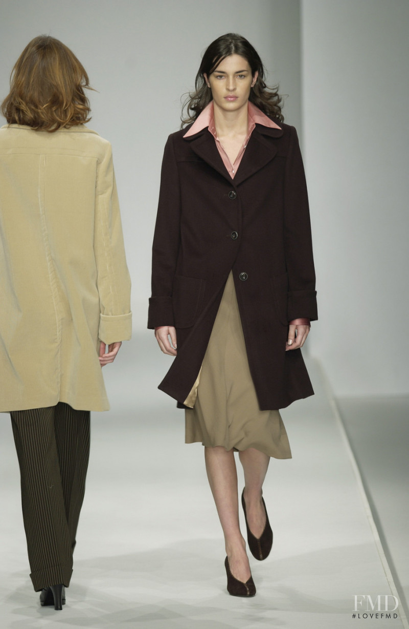 Alberto Biani fashion show for Autumn/Winter 2002