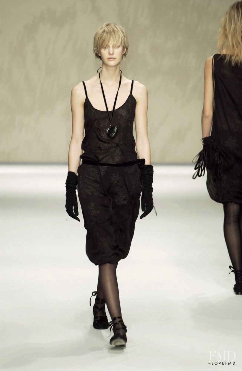 Anteprima fashion show for Autumn/Winter 2002