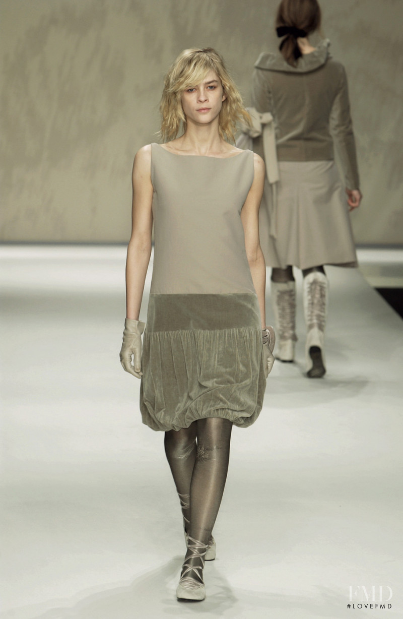 Anteprima fashion show for Autumn/Winter 2002