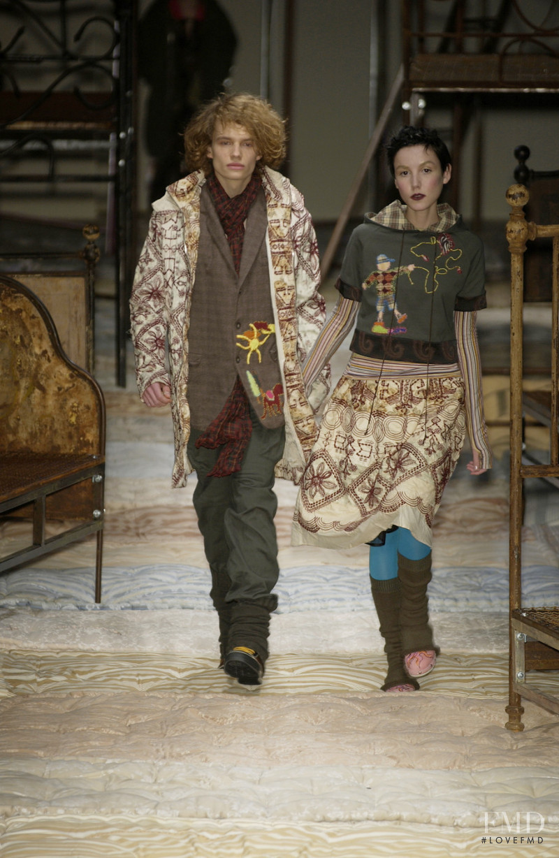 Antonio Marras fashion show for Autumn/Winter 2002