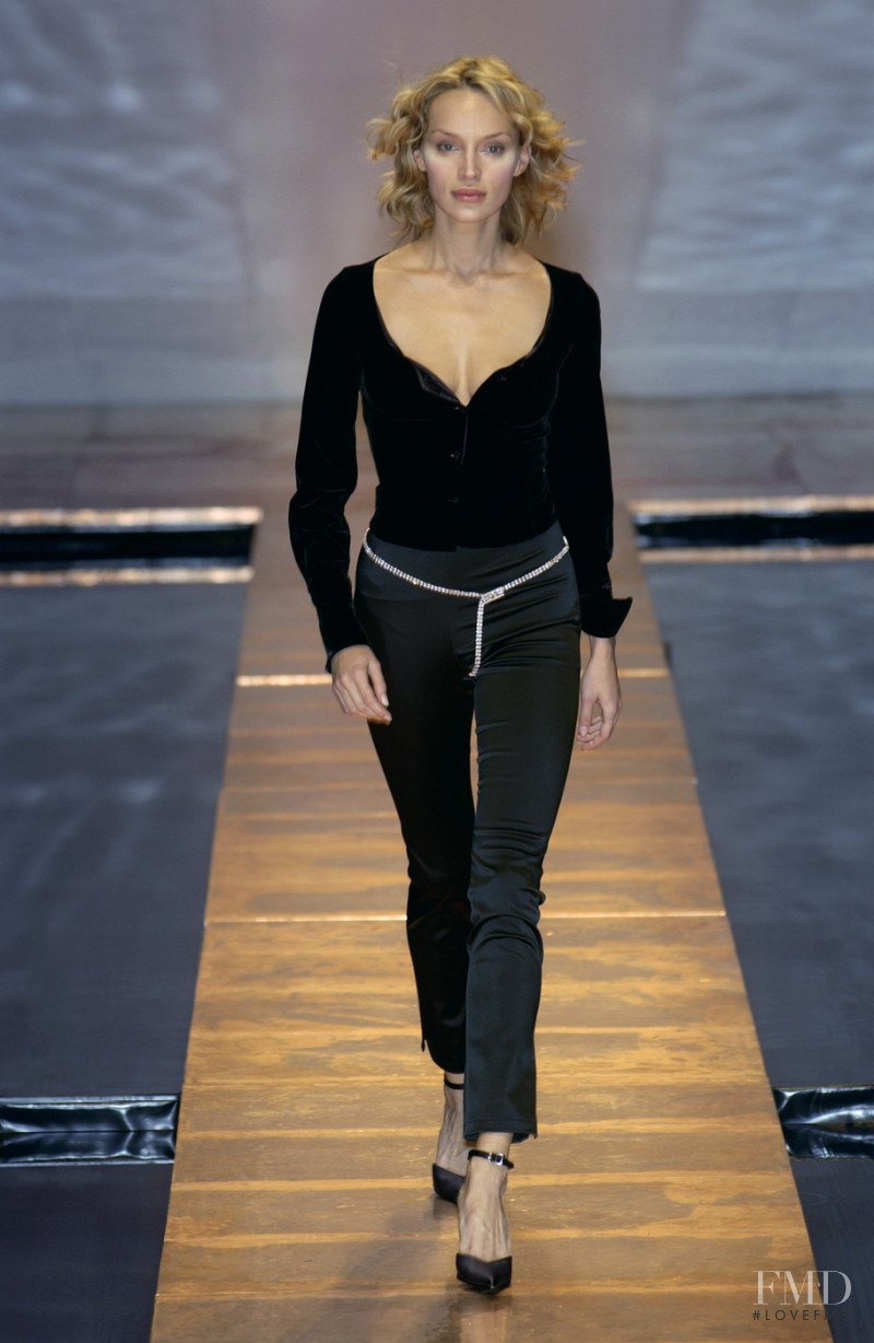 Blunauta fashion show for Autumn/Winter 2002