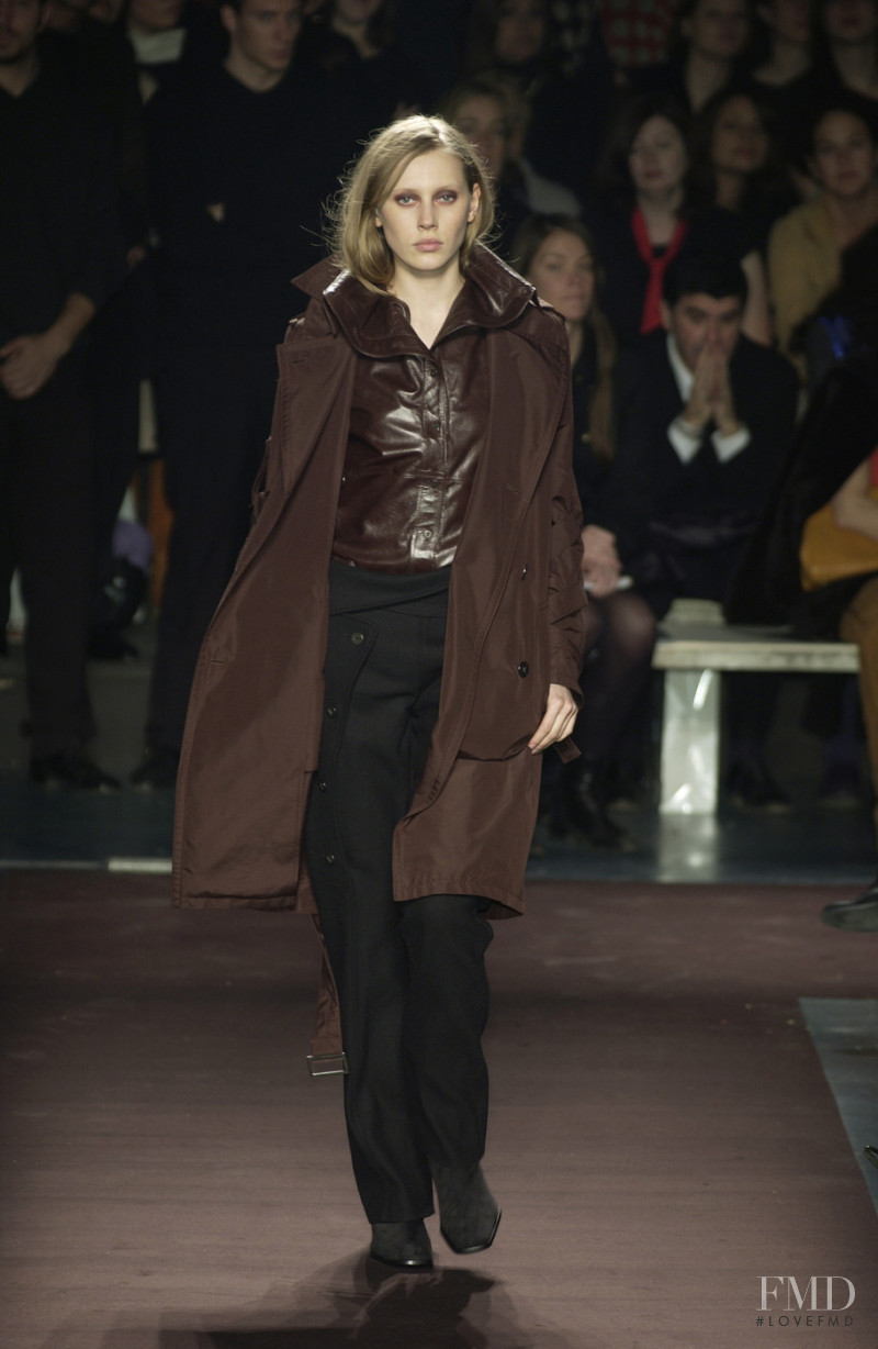 Burberry Prorsum fashion show for Autumn/Winter 2002
