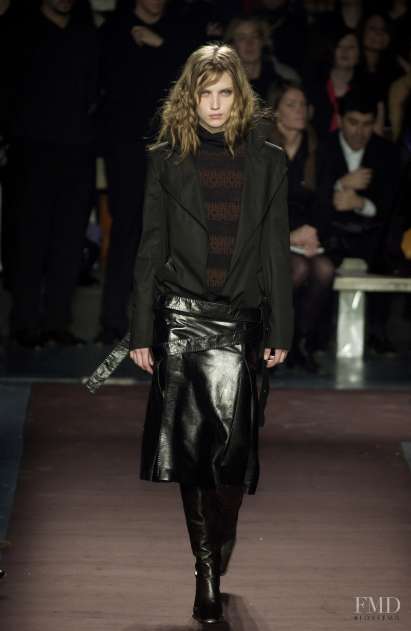 Burberry Prorsum fashion show for Autumn/Winter 2002