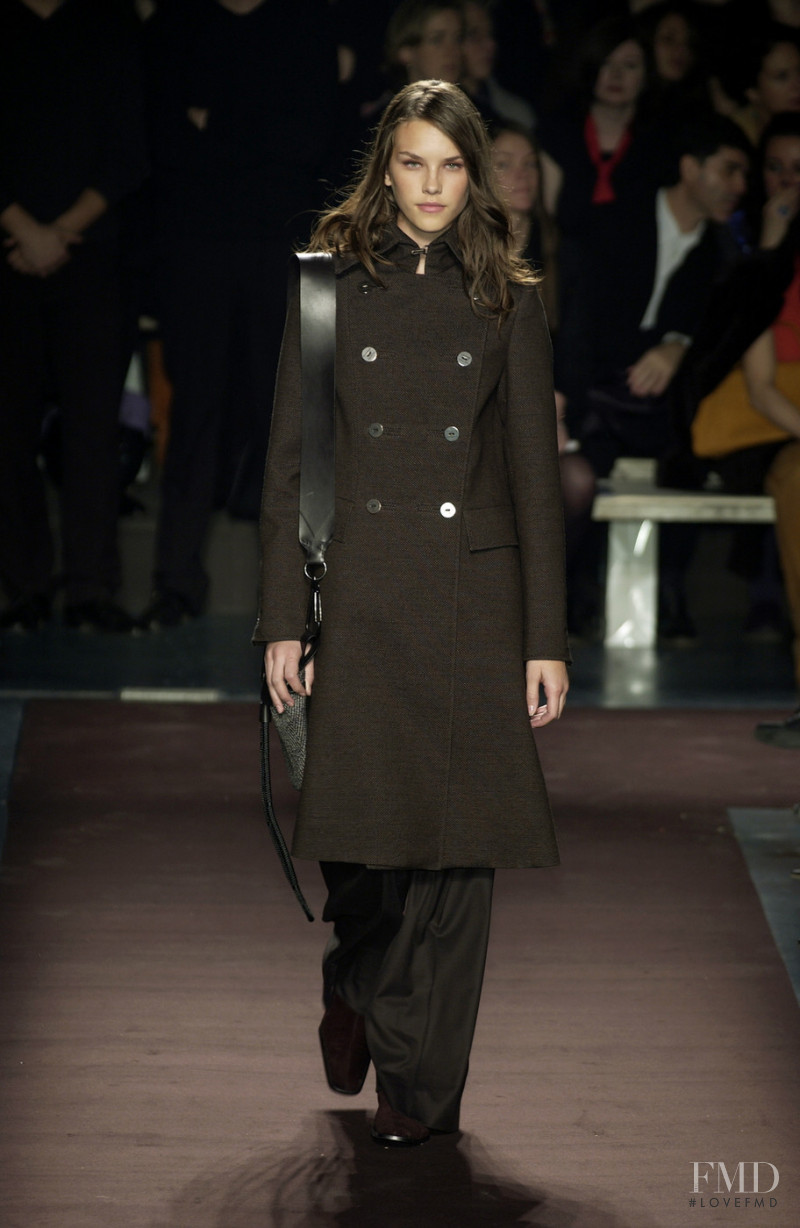 Burberry Prorsum fashion show for Autumn/Winter 2002