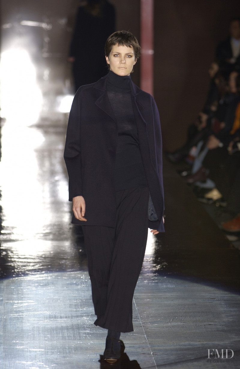 Cividini fashion show for Autumn/Winter 2002