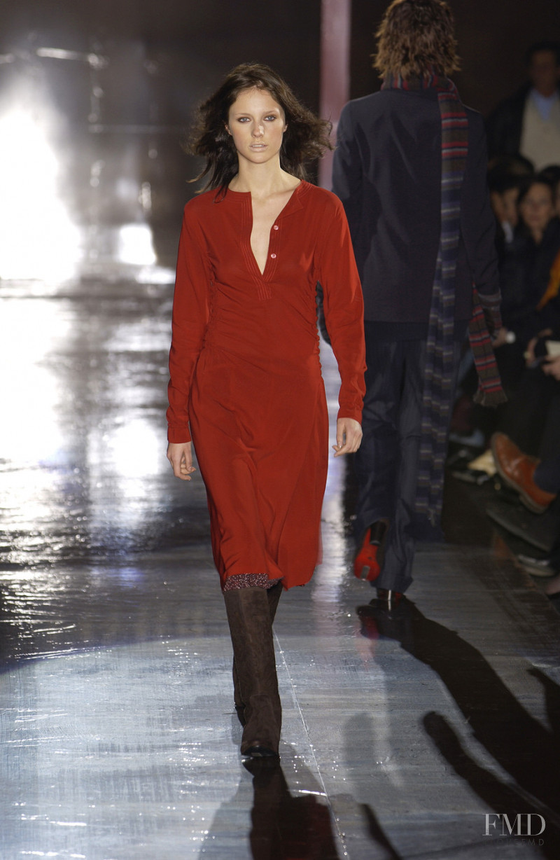Cividini fashion show for Autumn/Winter 2002