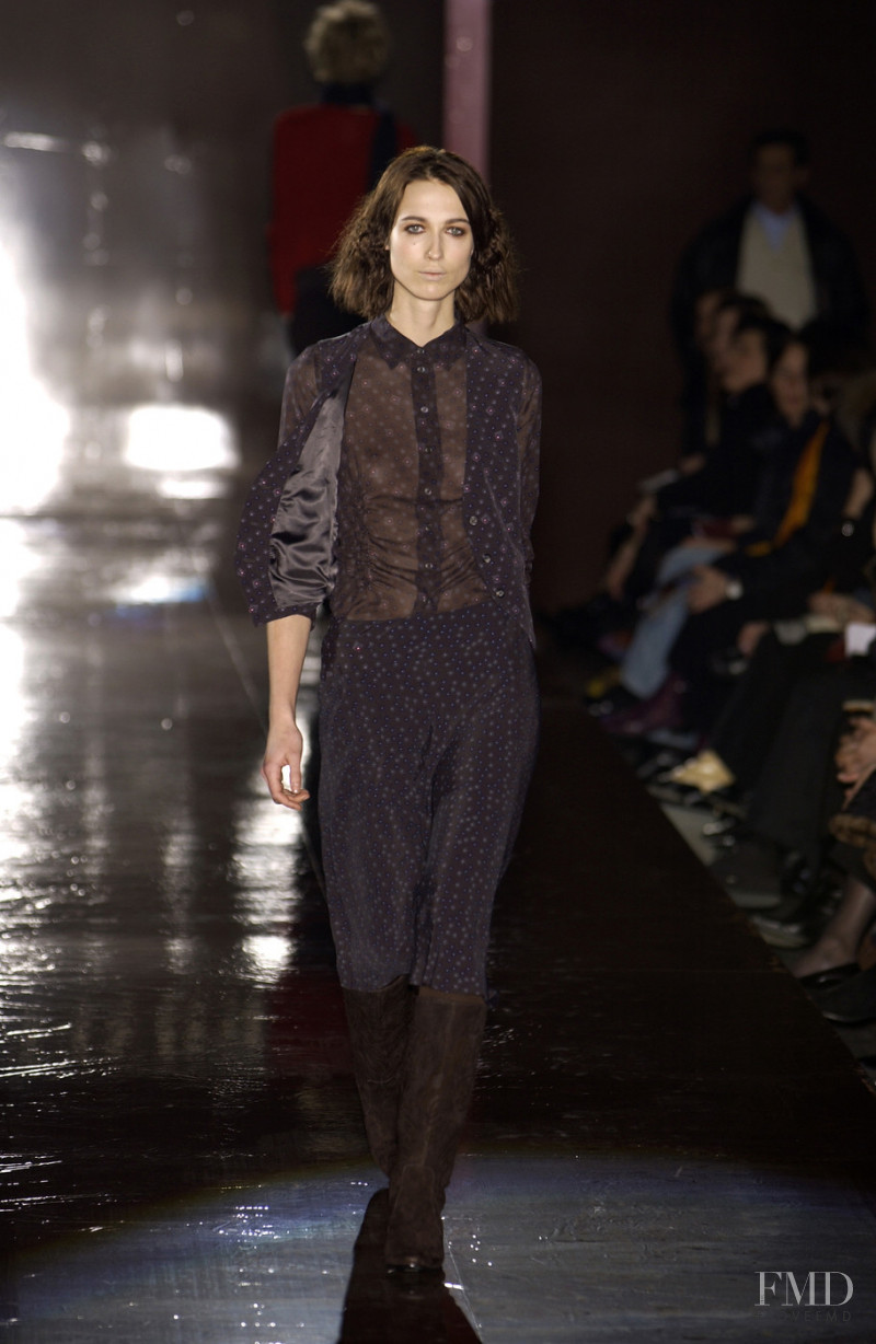 Cividini fashion show for Autumn/Winter 2002