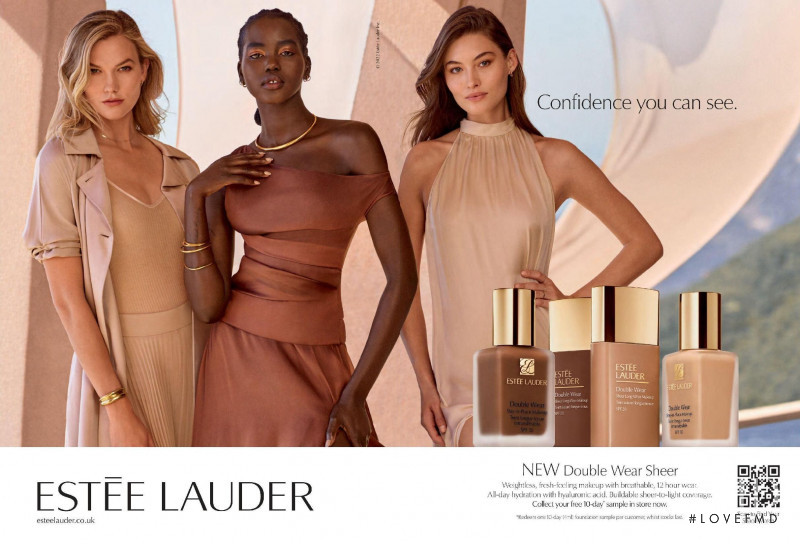 Estée Lauder advertisement for Autumn/Winter 2021