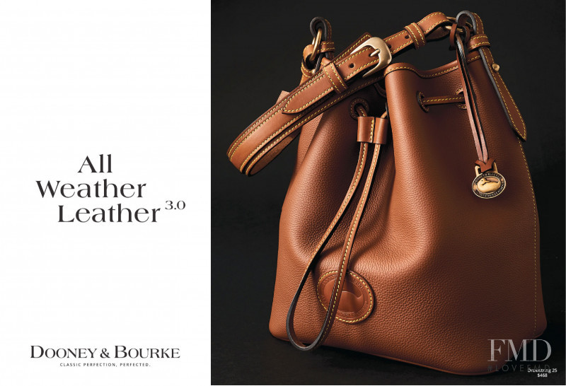 Dooney & Bourke advertisement for Autumn/Winter 2021