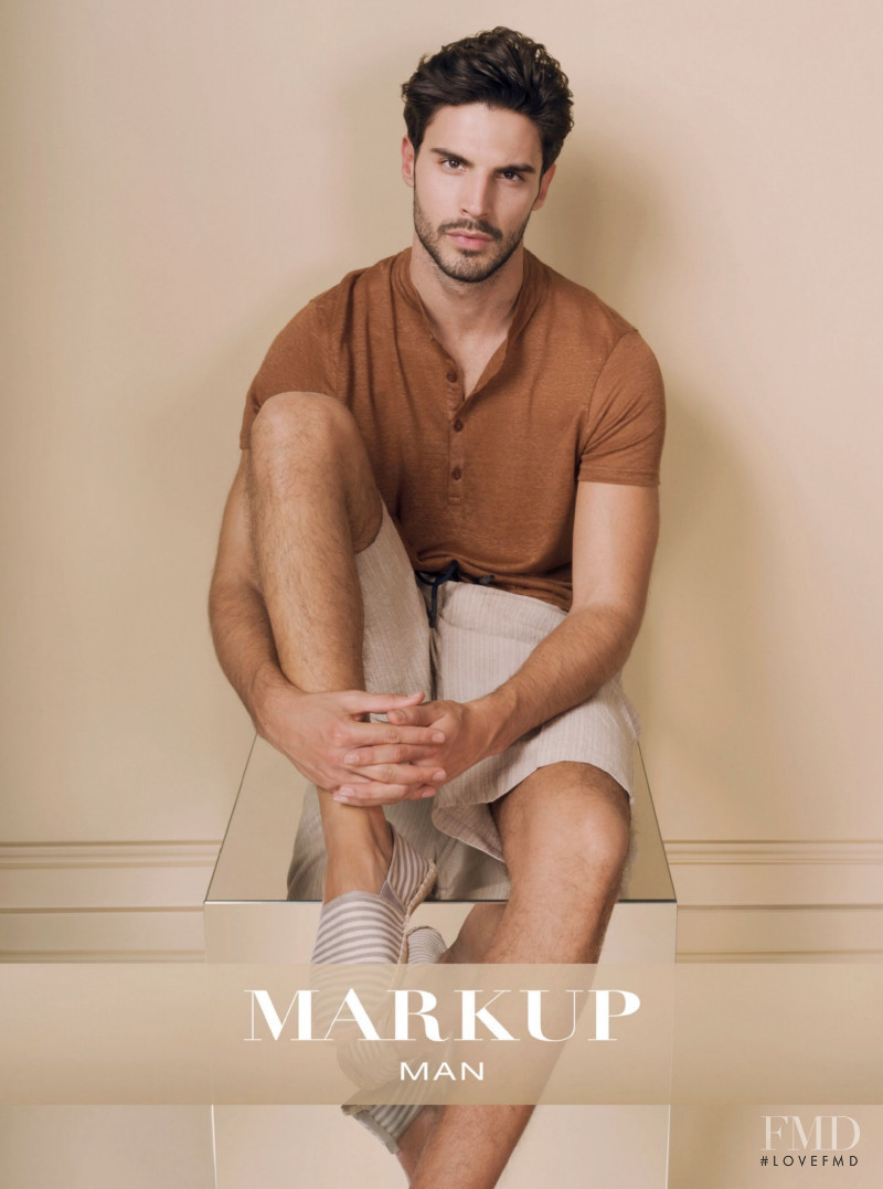 Markup advertisement for Autumn/Winter 2021